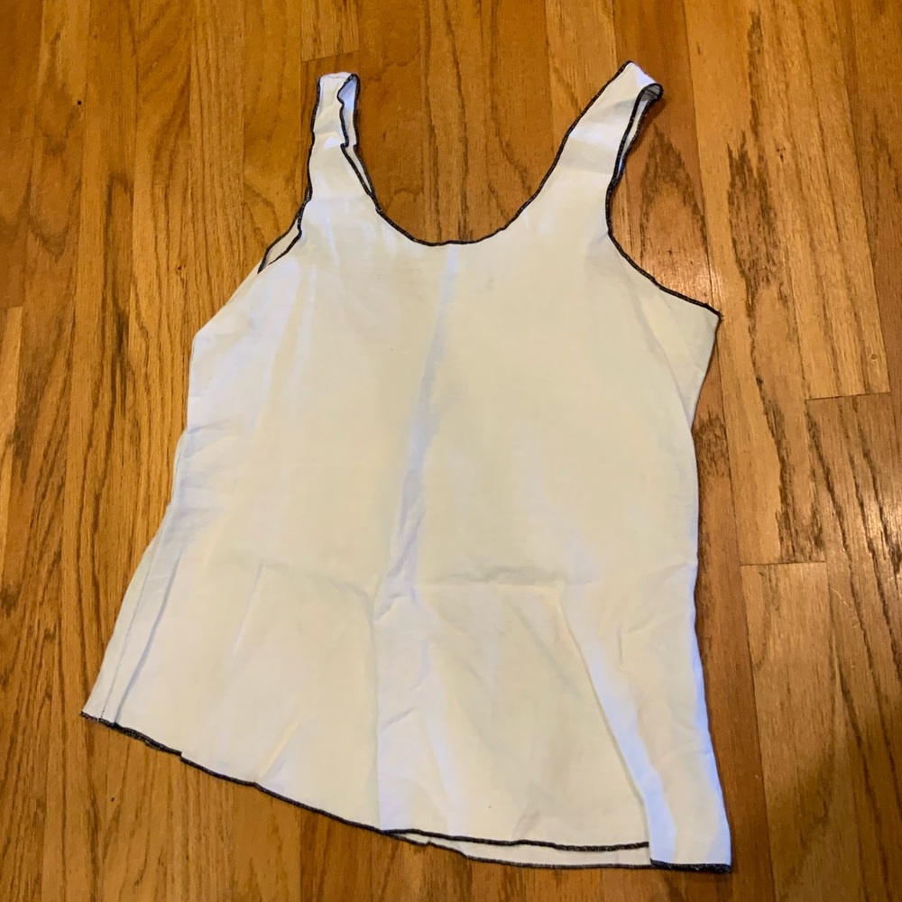 Cynthia Ashby Linen Top!